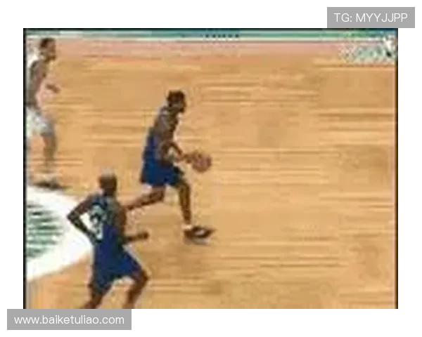 杨瀚森精彩表现抢下前场篮板虚晃突破上篮打板得分为球队奠定领先