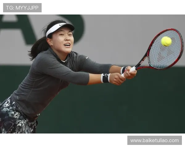 朱琳在网球赛中击败拉杜卡努 顺利晋级第二轮 展现强劲实力